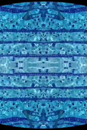 Swimming-Pool Dance